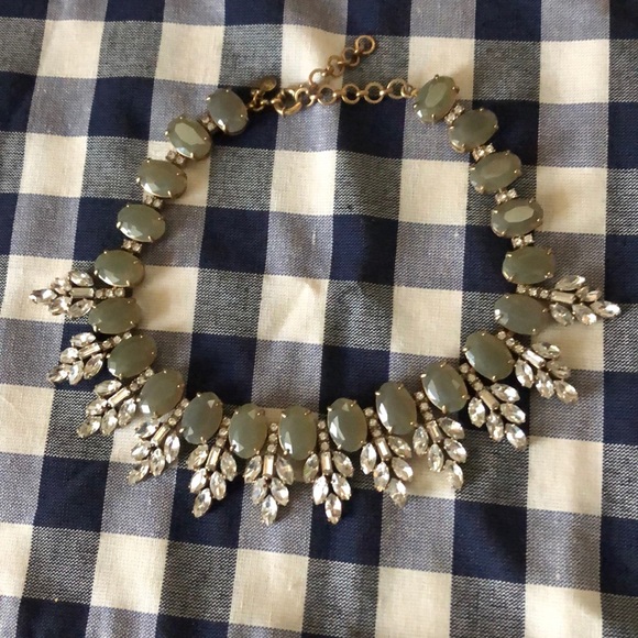 J. Crew Jewelry - EUC J. Crew statement necklace green gold white